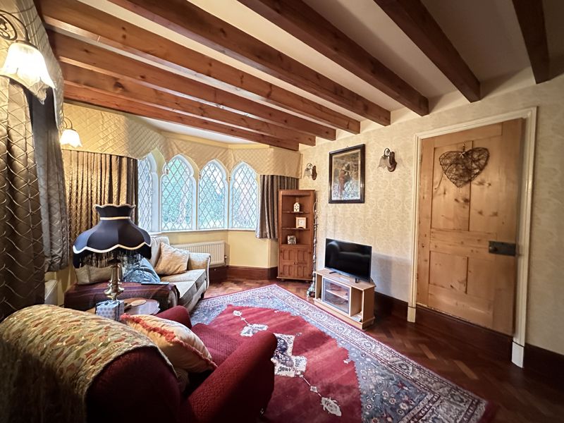 Lounge - click for photo gallery